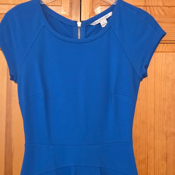 Diane Von Furstenberg Dresses & Skirts - Diane von Furstenberg Dress Delyse Fit Flare Skater Size 0